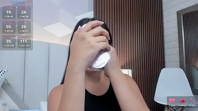 Julietasantos   online show from 03.06.26