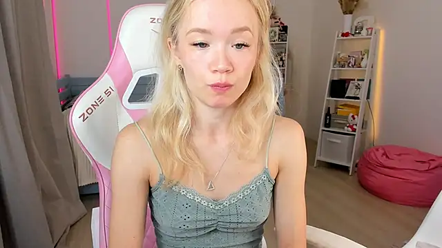 Lily Young online show from 10.13.25