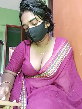 Snapshot of Kotha_-Moni chatting on 12.24.24 Kotha -Moni online show from 12.24.24