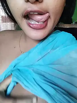 Snapshot of Kotha_-Moni chatting on 12.28.24 Kotha -Moni online show from 12.28.24