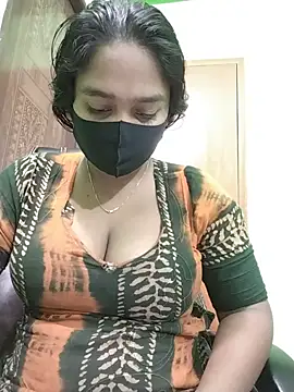 Snapshot of Kotha_-Moni chatting on 01.01.25 Kotha -Moni online show from 01.01.25