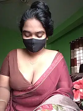 Snapshot of Kotha_-Moni chatting on 01.11.25 Kotha -Moni online show from 01.11.25