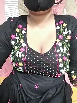 Snapshot of Kotha_-Moni chatting on 01.27.25 Kotha -Moni online show from 01.27.25