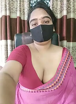 Snapshot of Kotha_-Moni chatting on 09.23.25 Kotha -Moni online show from 09.23.25