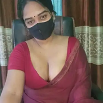 Snapshot of Kotha_-Moni chatting on 11.14.25 Kotha -Moni online show from 11.14.25