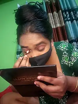 Snapshot of Kotha_-Moni chatting on 01.12.26 Kotha -Moni online show from 01.12.26