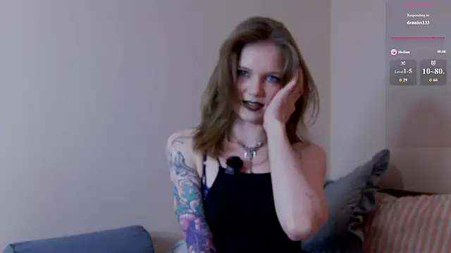 Snapshot of lessysweety chatting on 07.08.26 lessysweety online show from 07.08.26
