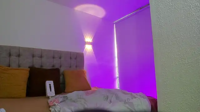 Carolina hernandez22 online show from 11.13.25