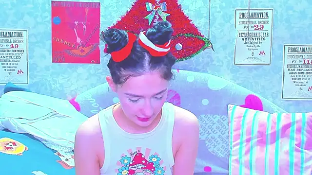 Snapshot of Vanessa_Florence chatting on 01.12.25 Vanessa Florence online show from 01.12.25