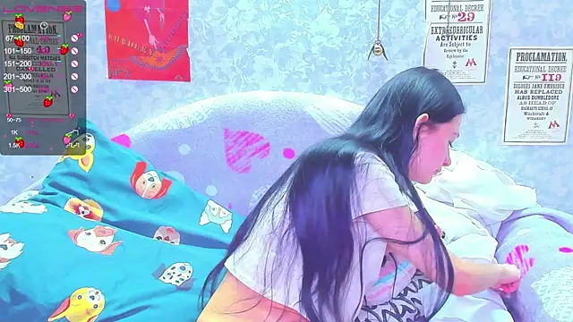 Snapshot of Vanessa_Florence chatting on 02.01.25 Vanessa Florence online show from 02.01.25