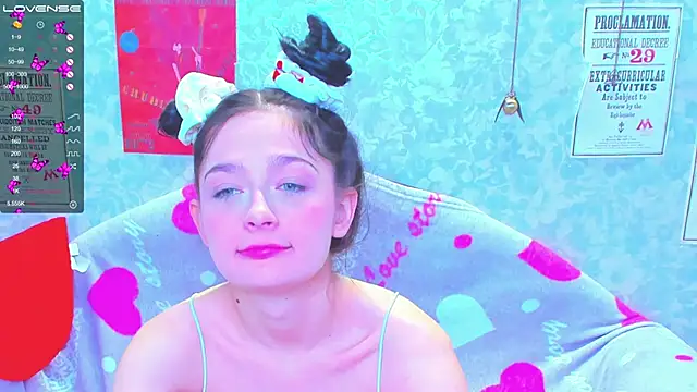 Snapshot of Vanessa_Florence chatting on 03.23.25 Vanessa Florence online show from 03.23.25