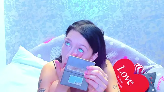 Snapshot of Vanessa_Florence chatting on 10.16.25 Vanessa Florence online show from 10.16.25