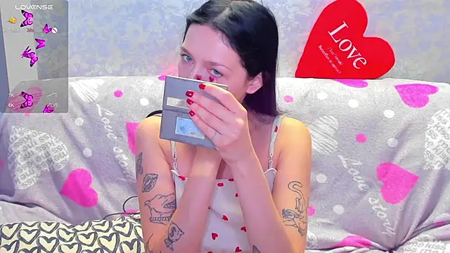 Snapshot of Vanessa_Florence chatting on 11.01.25 Vanessa Florence online show from 11.01.25