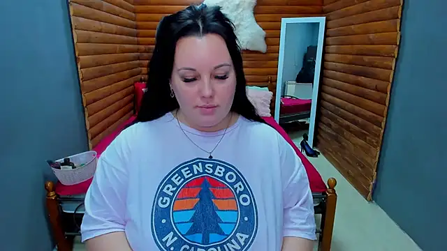 Snapshot of BubbleEmma chatting on 01.23.25 BubbleEmma online show from 01.23.25