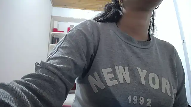 Snapshot of Luna_girlhot_ chatting on 01.09.26 Luna girlhot online show from 01.09.26