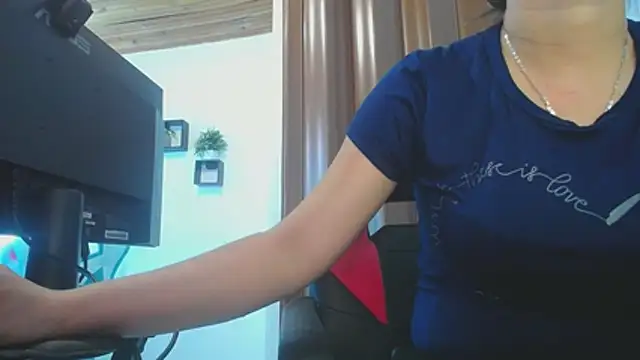 Luna girlhot  online show from 07.06.26