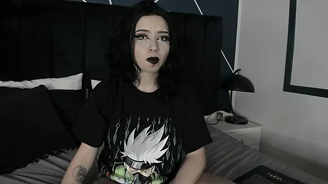 Adeelinee online show from 12.04.24