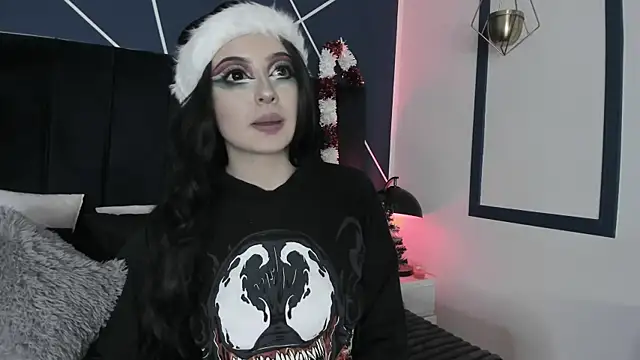 Adeelinee online show from 12.12.24