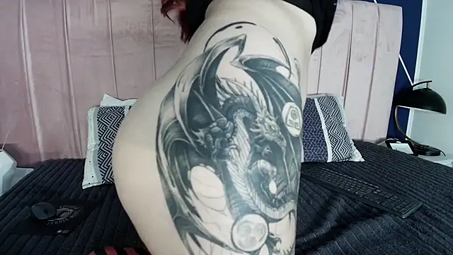 Adeelinee online show from 03.20.25