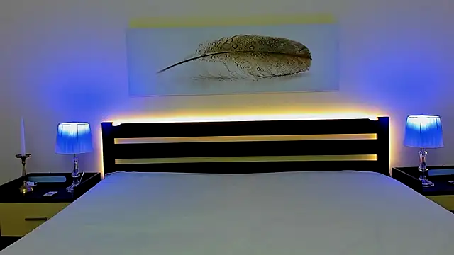 Milly Hottt online show from 02.13.26