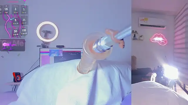 Abigail Girl   online show from 01.15.26