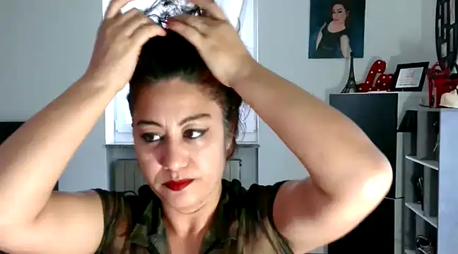 danasantoreal online show from 12.04.24