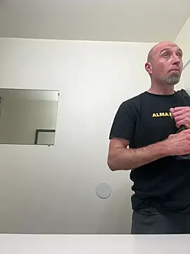 El Gizmo online show from 01.13.25