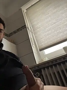 Furko 33 online show from 11.07.25