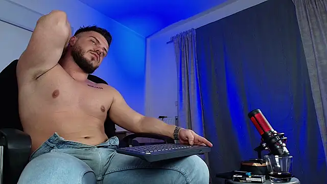 juliusmasters online show from 01.28.25