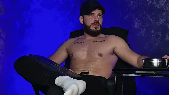 juliusmasters online show from 12.22.25