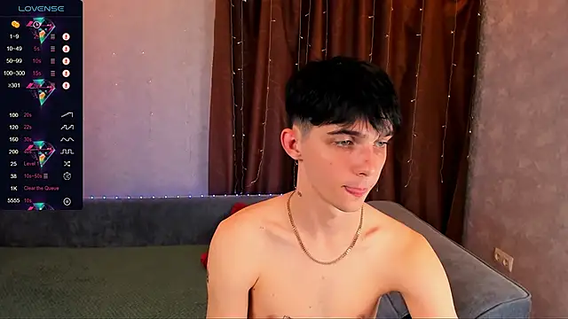 Aaron Boom online show from 09.20.25