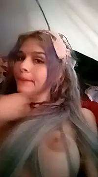 Snapshot of KeylacabreraC chatting on 02.28.25 KeylacabreraC online show from 02.28.25