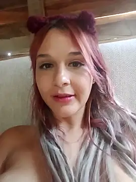 Snapshot of KeylacabreraC chatting on 11.01.25 KeylacabreraC online show from 11.01.25