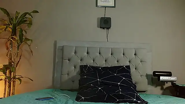 Mr WhiteCock online show from 12.21.24