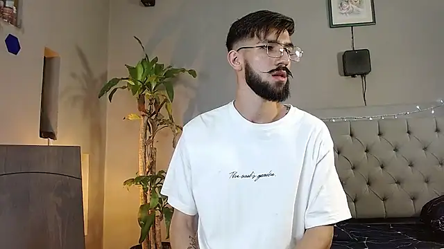 Mr WhiteCock online show from 01.23.25