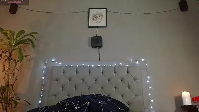 Mr WhiteCock online show from 02.18.25