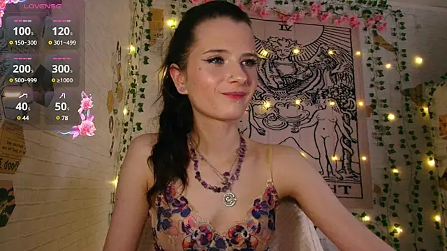 summerhazeee online show from 03.15.25