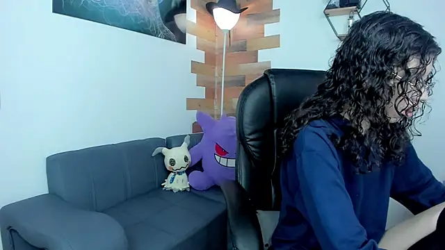 Angel Dust18 online show from 02.21.25