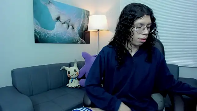 Angel Dust18 online show from 09.25.25