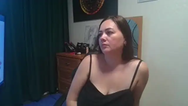 Snapshot of JuliaMorganss chatting on 07.11.26 JuliaMorganss online show from 07.11.26