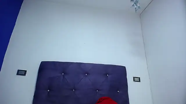 Squirter pussybomb online show from 02.28.25