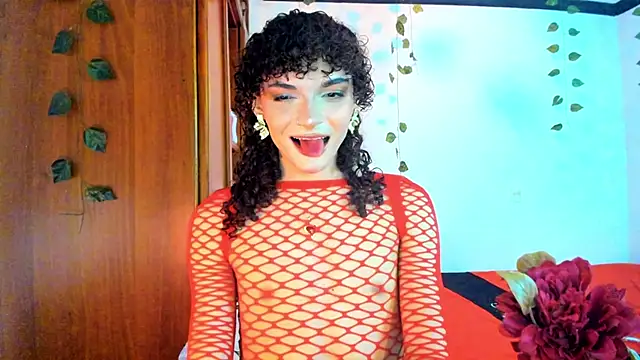 Snapshot of lucianromero chatting on 02.05.26 lucianromero online show from 02.05.26