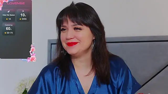 BellaHillss online show from 02.17.25