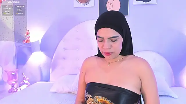 Umarani  online show from 03.15.25