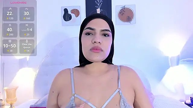 Umarani  online show from 09.20.25