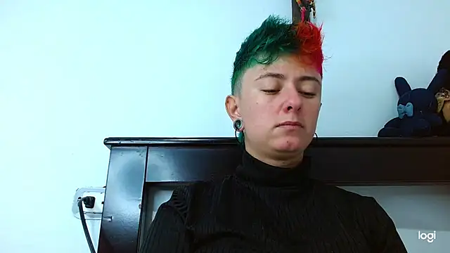 Snapshot of tomboyblue chatting on 02.16.25 tomboyblue online show from 02.16.25