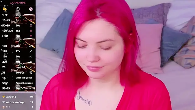 Lisa Adam online show from 02.04.25