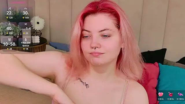 Lisa Adam online show from 11.18.25