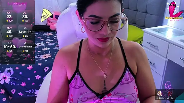 Snapshot of dahian_carter chatting on 01.05.25 dahian carter online show from 01.05.25