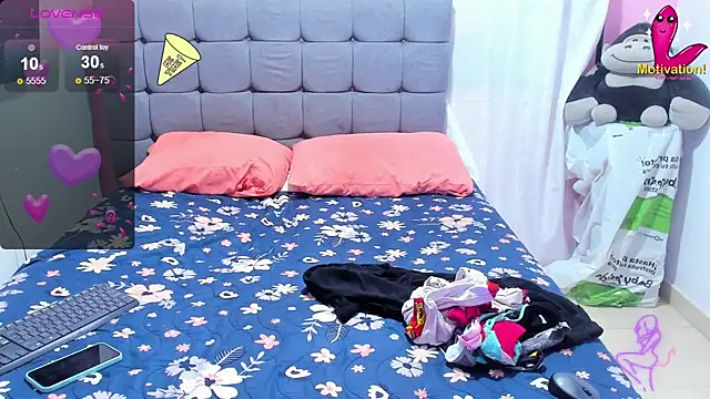 Snapshot of dahian_carter chatting on 01.19.25 dahian carter online show from 01.19.25